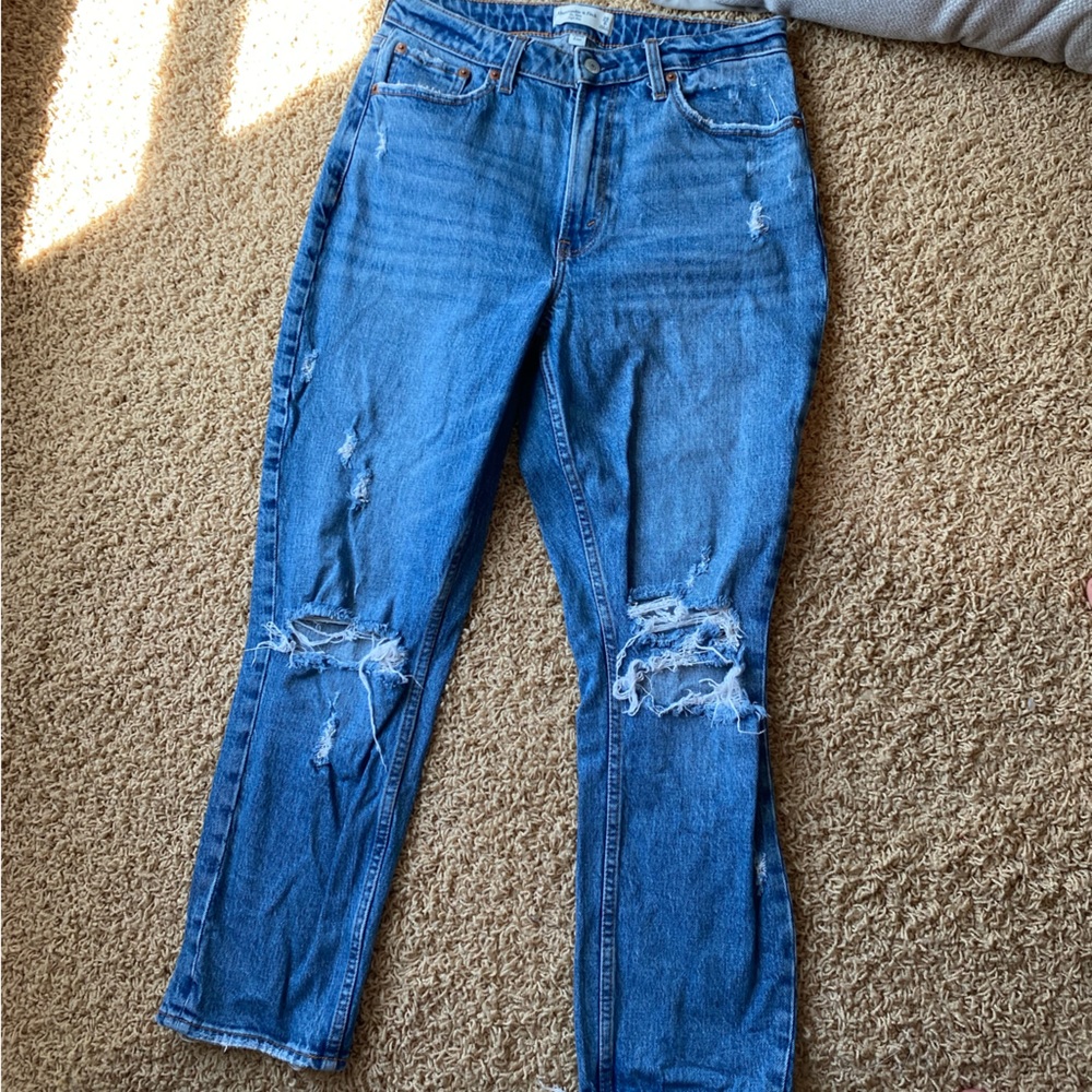 Abercrombie and Fitch Mom Jean